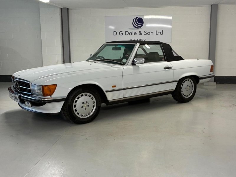 MERCEDES-BENZ 300