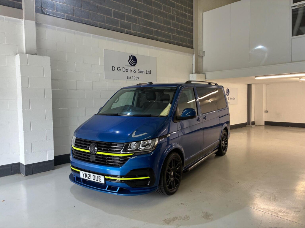 2021 Volkswagen Transporter Shuttle